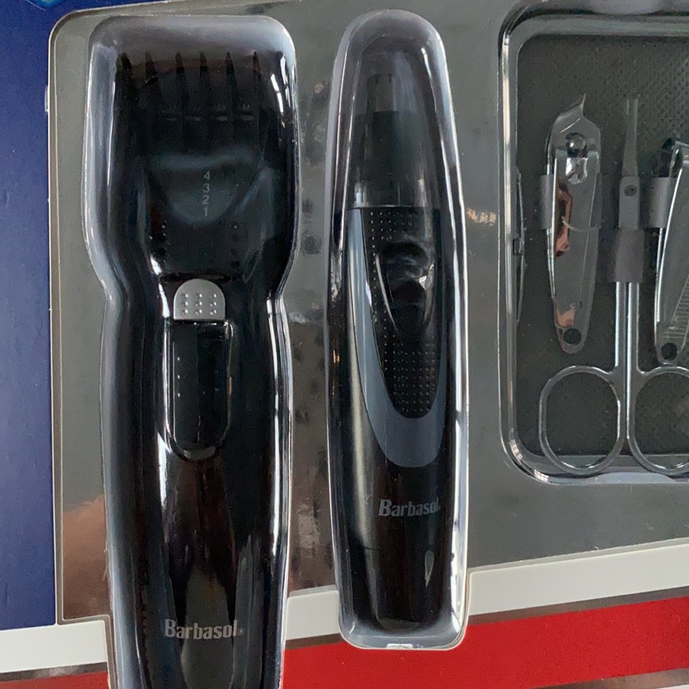 Barbasol Grooming Set - Picture 3 of 4